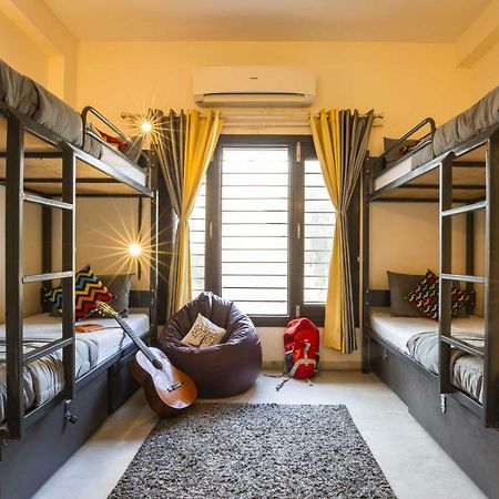 Zostel South Delhi Pansiyon Yeni Delhi Dış mekan fotoğraf