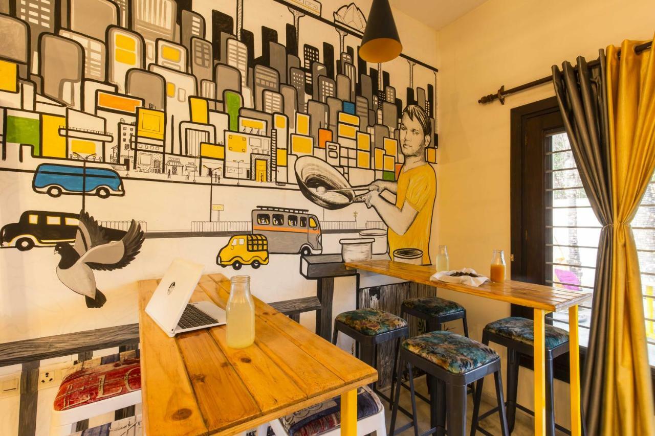 Zostel South Delhi Pansiyon Yeni Delhi Dış mekan fotoğraf
