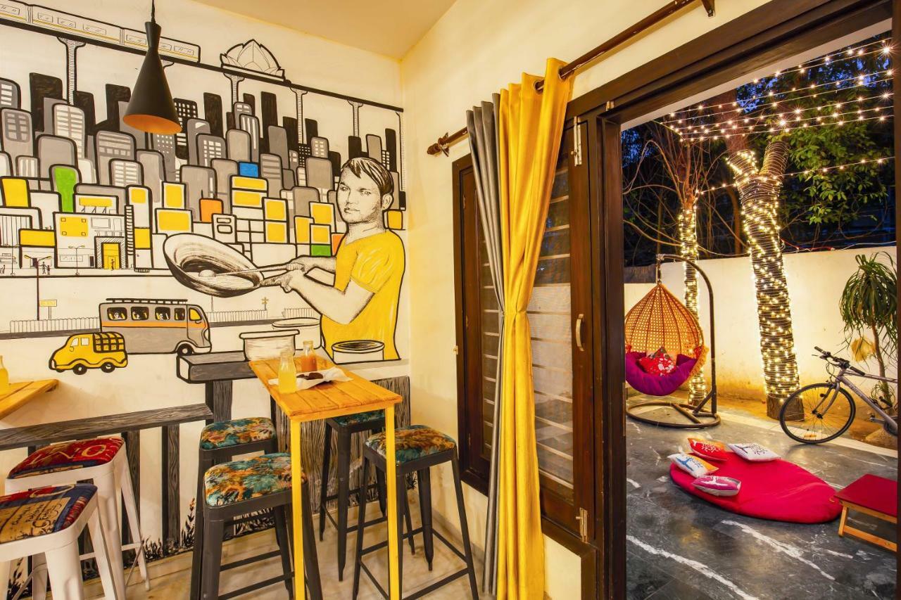 Zostel South Delhi Pansiyon Yeni Delhi Dış mekan fotoğraf