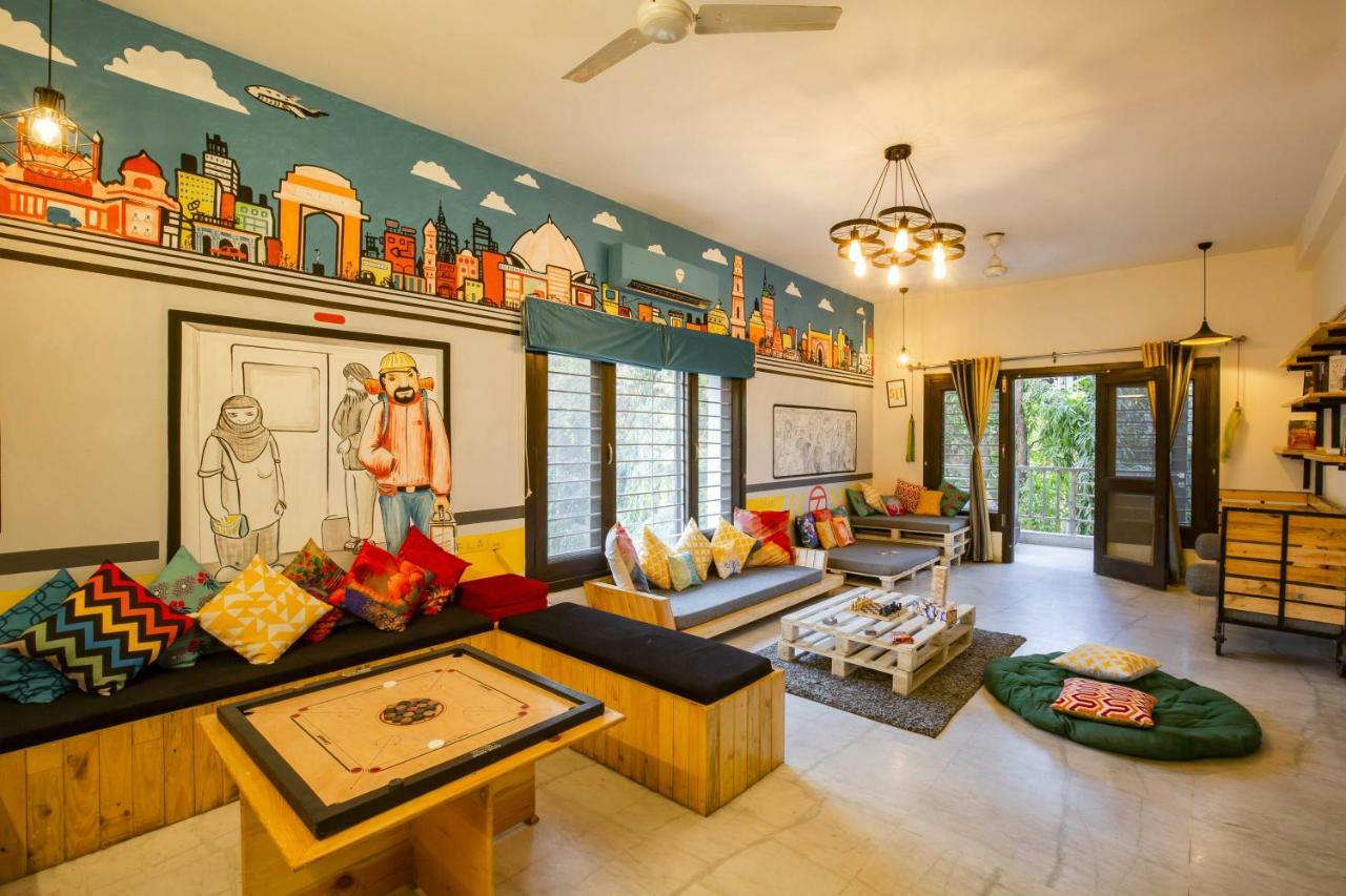 Zostel South Delhi Pansiyon Yeni Delhi Dış mekan fotoğraf